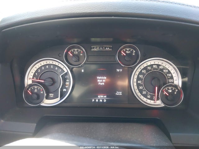 3C6JR6CT6HG592537 RAM 1500 Sport 4x2 6&#039;4 Box