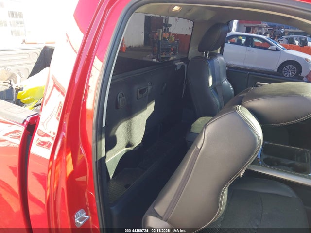 3C6JR6CT6HG592537 RAM 1500 Sport 4x2 6&#039;4 Box