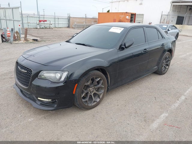 Продажа на аукционе авто 2017 Chrysler 300 300s Alloy Edition, vin: 2C3CCABGXHH506080, номер лота: 44369748