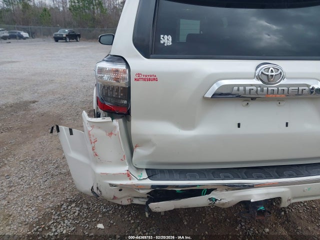 JTEZU5JR3F5092332 Toyota 4runner Limited