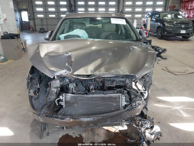 44369766 :رقم المزاد ، 1G4GD5E36CF237558 vin ، 2012 Buick Lacrosse Premium مزاد بيع