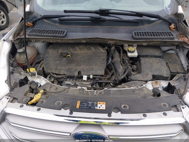 1FMCU0GD8JUA42500 Ford ESCAPE SE