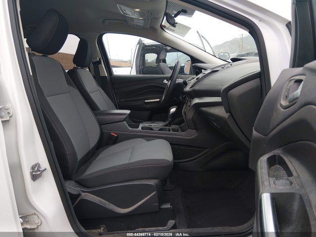 1FMCU0GD8JUA42500 Ford ESCAPE SE