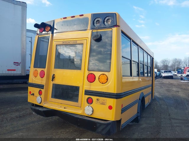 1GB6GUBG2G1313504 Chevrolet Express Cutaway 4500