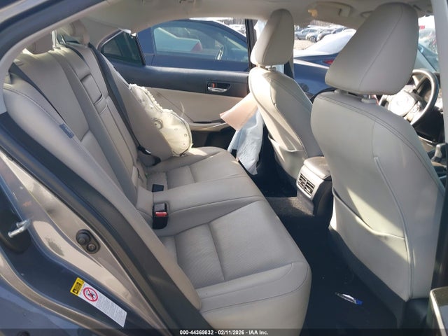 44369832 :رقم المزاد ، JTHBE1D28F5021376 vin ، 2015 Lexus Is 350 مزاد بيع