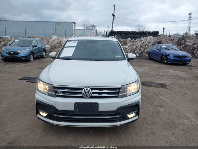 44369836 :رقم المزاد ، 3VV2B7AX8JM162045 vin ، 2018 Volkswagen Tiguan 2.0t Se/2.0t Sel مزاد بيع