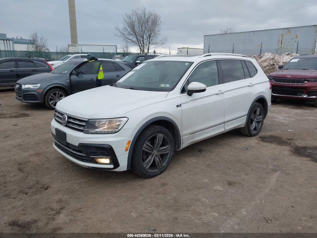 44369836 :رقم المزاد ، 3VV2B7AX8JM162045 vin ، 2018 Volkswagen Tiguan 2.0t Se/2.0t Sel مزاد بيع