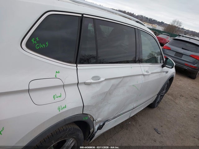 44369836 :رقم المزاد ، 3VV2B7AX8JM162045 vin ، 2018 Volkswagen Tiguan 2.0t Se/2.0t Sel مزاد بيع