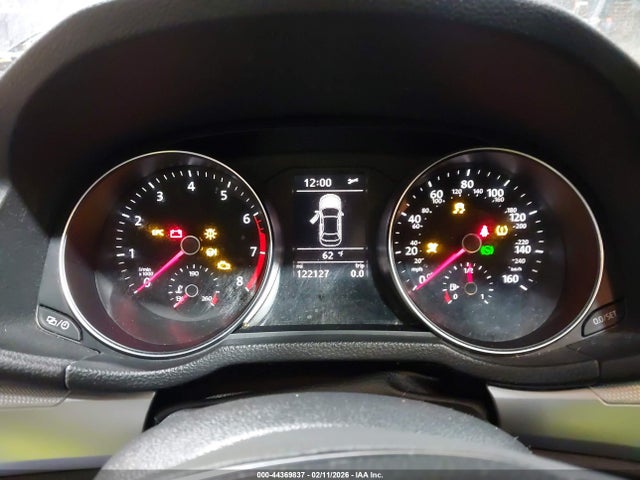 Продажа на аукционе авто 2017 Volkswagen Passat 1.8t S, vin: 1VWAT7A33HC016519, номер лота: 44369837