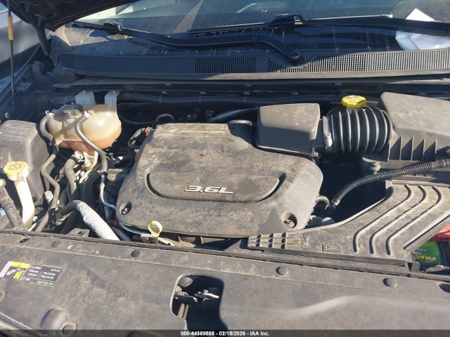 Продаж на аукціоні авто 2017 Chrysler Pacifica Touring-l, vin: 2C4RC1BG6HR805243, номер лоту: 44369858