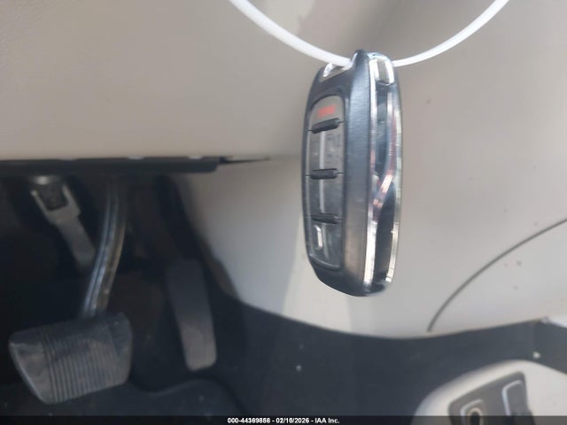 Продаж на аукціоні авто 2017 Chrysler Pacifica Touring-l, vin: 2C4RC1BG6HR805243, номер лоту: 44369858