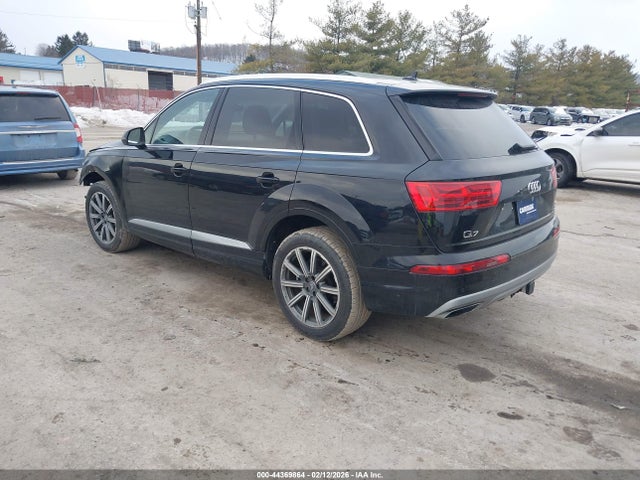 2018 AUDI Q7 WA1VAAF73JD029929 Photo 2