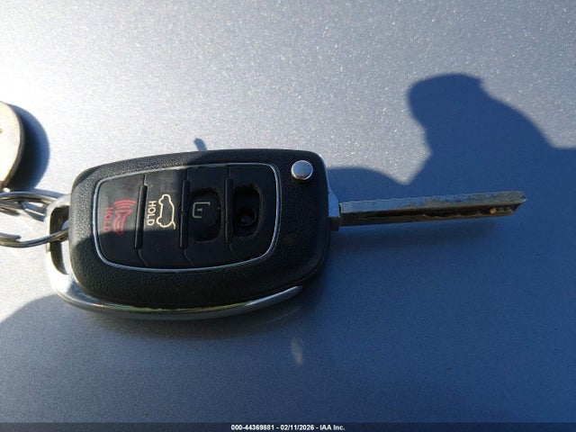 5XYZT3LB8GG317333 Hyundai Santa Fe Sport 2.4l