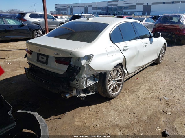 Продаж на аукціоні авто 2024 Bmw 330i, vin: 3MW69FF09R8E05266, номер лоту: 44369897