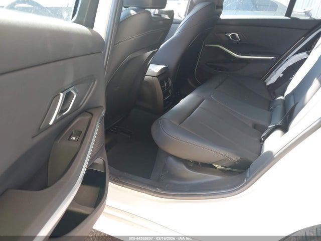 Продаж на аукціоні авто 2024 Bmw 330i, vin: 3MW69FF09R8E05266, номер лоту: 44369897