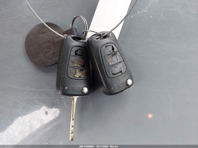 44369907 :رقم المزاد ، KNDJT2A58D7632100 vin ، 2013 Kia Soul مزاد بيع
