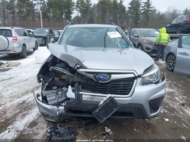 Subaru Forester 2019 JF2SKACC7KH481563 Image 12