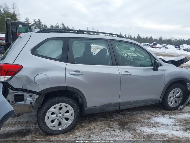 Subaru Forester 2019 JF2SKACC7KH481563 Image 13