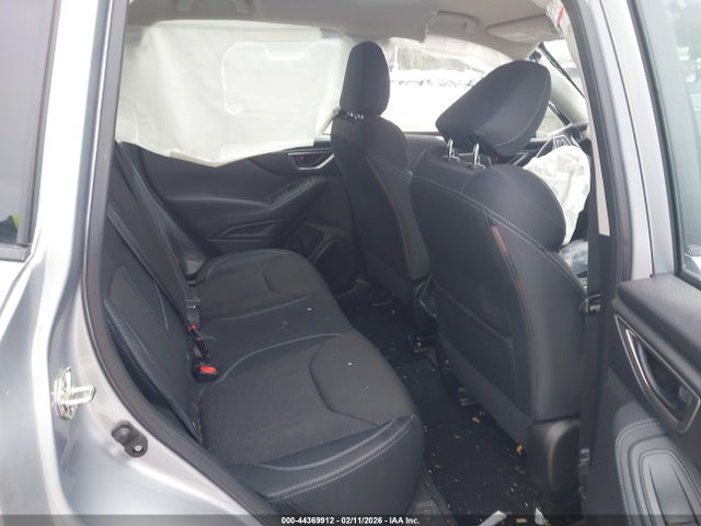 Subaru Forester 2019 JF2SKACC7KH481563 Image 8