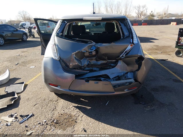 2016 NISSAN LEAF 1N4BZ0CP7GC303668 Photo 5