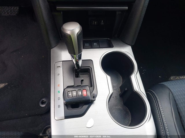4T1BD1FK9EU118880 Toyota Camry Hybrid Se Limited Edition