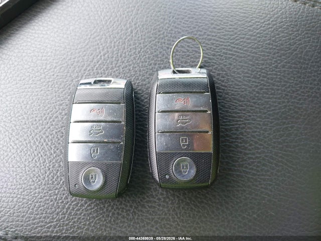 44369939 :رقم المزاد ، 5XXGU4L37JG228285 vin ، 2018 Kia Optima Ex مزاد بيع