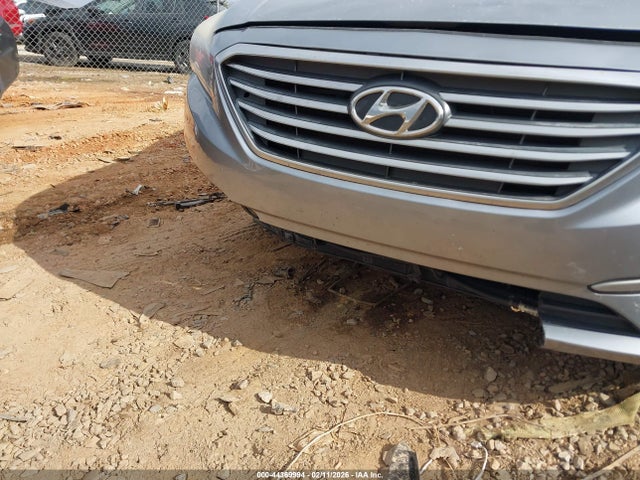 Aukcja sprzedaży 2015 Hyundai Sonata Se, vin: 5NPE24AF4FH003845, numer aukcji: 44369994
