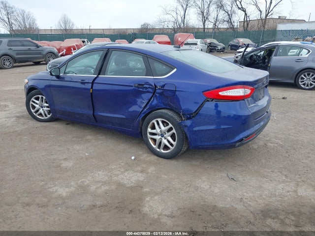 3FA6P0H76FR122688 Ford FUSION SE