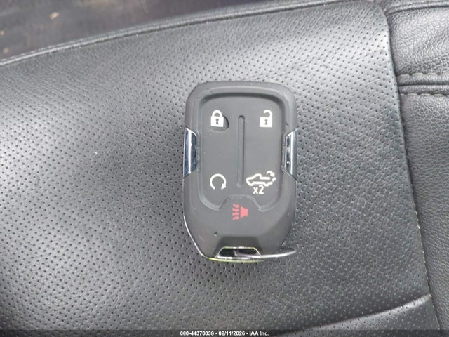 44370038 :رقم المزاد ، 3GTU9DED4MG233892 vin ، 2021 Gmc Sierra 1500 4wd  Short Box Slt مزاد بيع