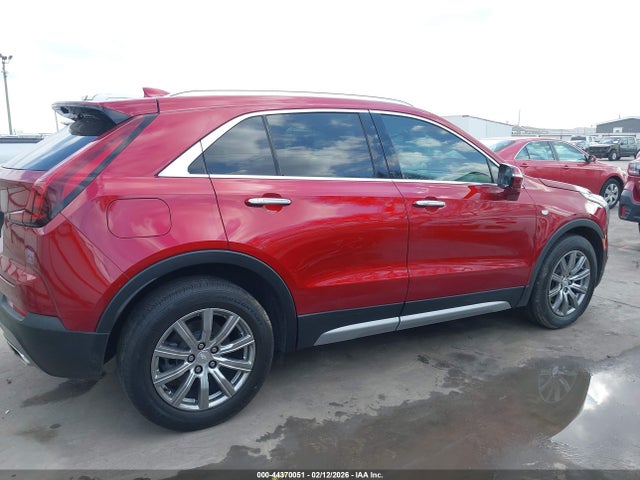 44370051 :رقم المزاد ، 1GYFZDR42MF035519 vin ، 2021 Cadillac Xt4 Awd Premium Luxury مزاد بيع