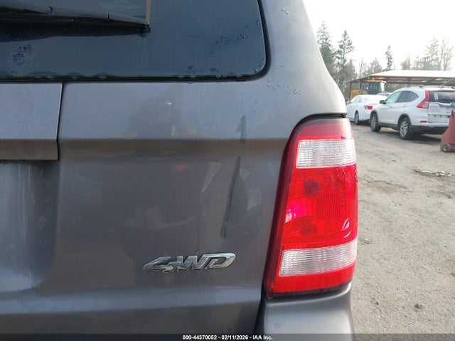 2009 FORD ESCAPE 1FMCU92779KB88397 Photo 5