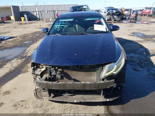 5XXGT4L37KG281198 KIA Optima Lx