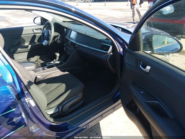 5XXGT4L37KG281198 KIA Optima Lx