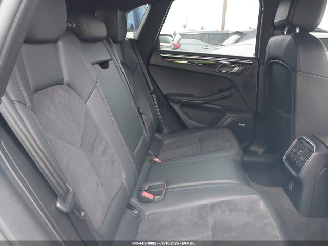 Porsche MACAN S 2021 WP1AB2A57MLB31837 Image 21