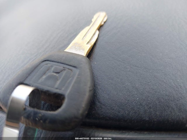 2002 HONDA CIVIC 1HGES16552L015315 Photo 10