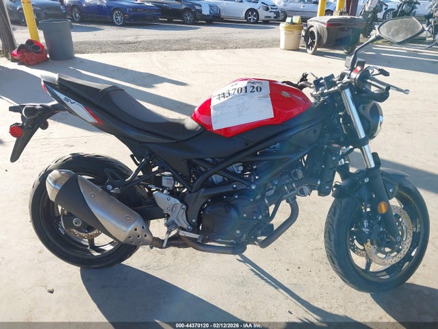 JS1VP55A8H2100602 Suzuki SV650
