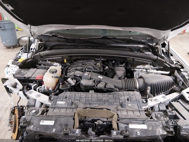 44370127 :رقم المزاد ، 1C4RJKBGXM8137254 vin ، 2021 Jeep Grand Cherokee L Limited 4x4 مزاد بيع