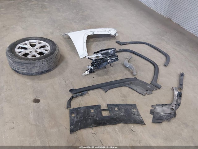 44370127 :رقم المزاد ، 1C4RJKBGXM8137254 vin ، 2021 Jeep Grand Cherokee L Limited 4x4 مزاد بيع
