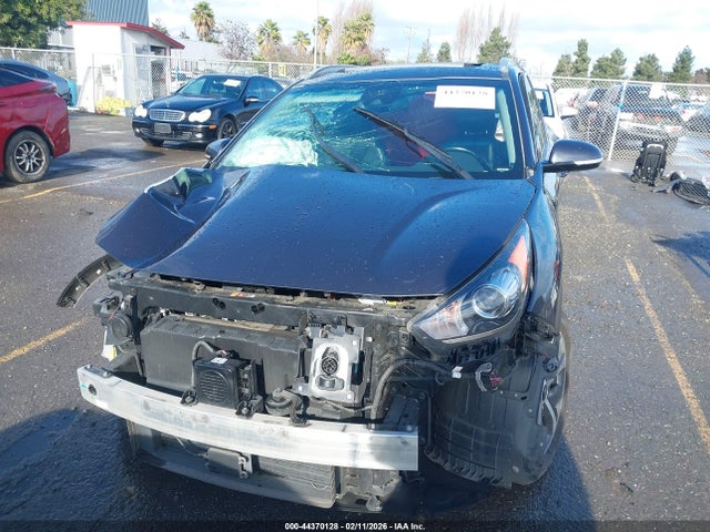 KNDCE3LG6K5030182 KIA Niro Ev Ex Premium