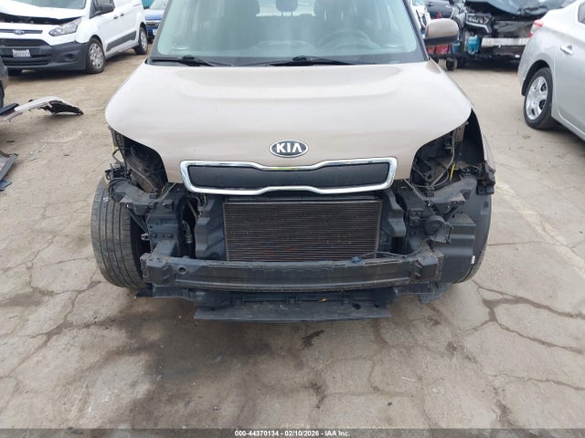 KNDJN2A26G7331796 KIA Soul