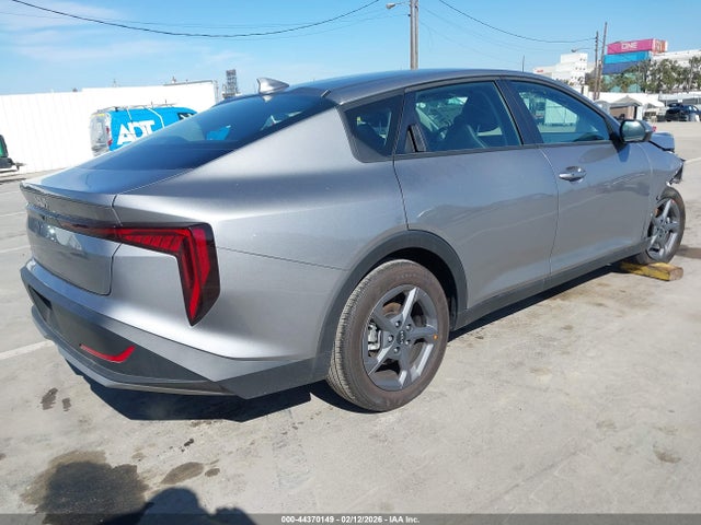 KIA K4 Lxs 2025 3KPFT4DE0SE234745 Image 4
