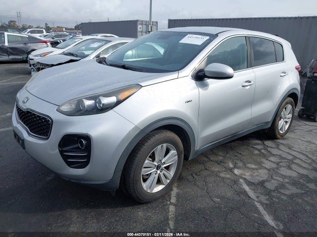 KIA Sportage Lx 2018 KNDPMCAC8J7444796 Image 2