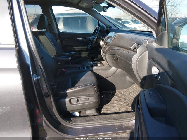 5FNYF5H26NB025885 Honda Pilot 2wd Special Edition