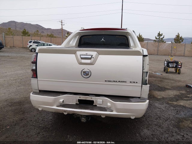44370168 :رقم المزاد ، 3GYEK63N63G235863 vin ، 2003 Cadillac Escalade Ext Standard مزاد بيع