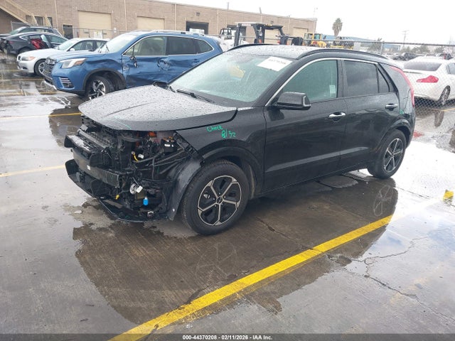 KIA NIRO SX 2023 KNDCT3LE1P5090382 Image 2