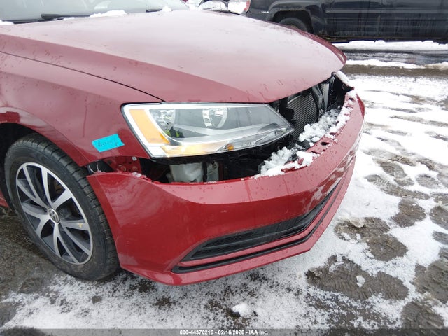Продажа на аукционе авто 2017 Volkswagen Jetta 1.4t Se, vin: 3VWDB7AJ2HM378032, номер лота: 44370216