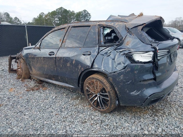 44370217 :رقم المزاد ، 5UXJU4C07M9F56949 vin ، 2021 Bmw X5 M50i مزاد بيع