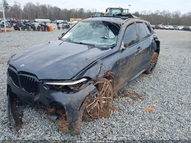 44370217 :رقم المزاد ، 5UXJU4C07M9F56949 vin ، 2021 Bmw X5 M50i مزاد بيع