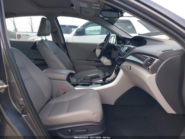 1HGCR3F96HA035062 Honda Accord Touring V6