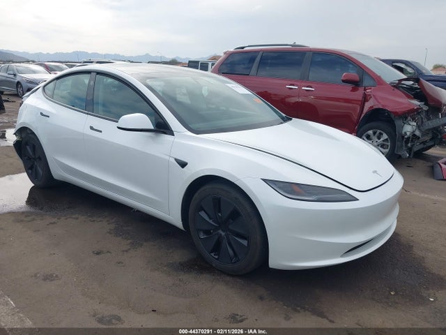 2024 TESLA MODEL 3 5YJ3E1EB5RF818367 Photo 0